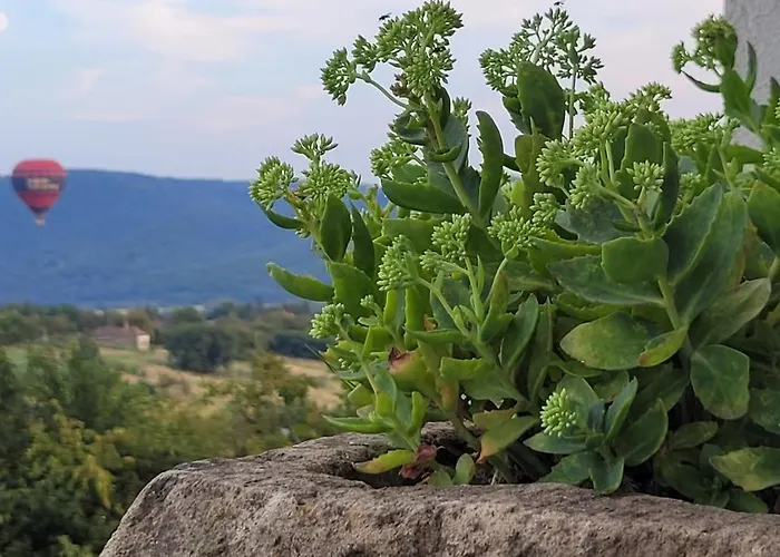 Haz Kilatassal 別荘 Zalaszántó